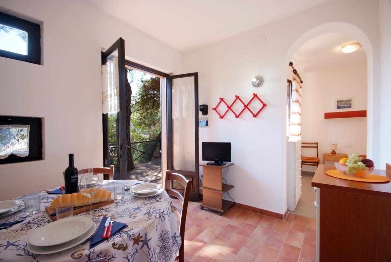 Residence Sud Est ポルト・アッズッロ エクステリア 写真