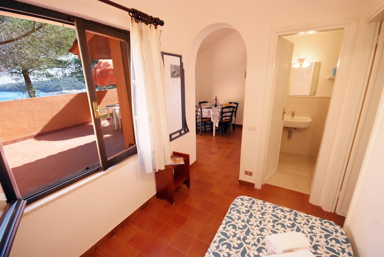 Residence Sud Est ポルト・アッズッロ エクステリア 写真