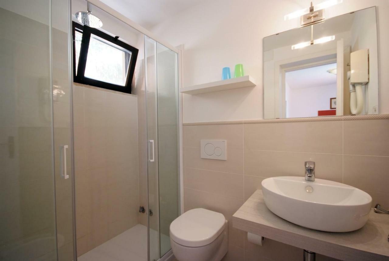 Residence Sud Est ポルト・アッズッロ エクステリア 写真